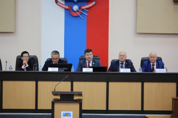 27 октября на заседании Думы Калуги Дмитрий Денисов был избран главой Калуги 27 октября на заседании Думы Калуги Дмитрий Денисов был избран главой Калуги