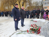 Калужане почтили память воинов-интернационалистов. Калужане почтили память воинов-интернационалистов.