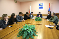 Юрий Моисеев встретился с членами молодёжной палаты Юрий Моисеев встретился с членами молодёжной палаты