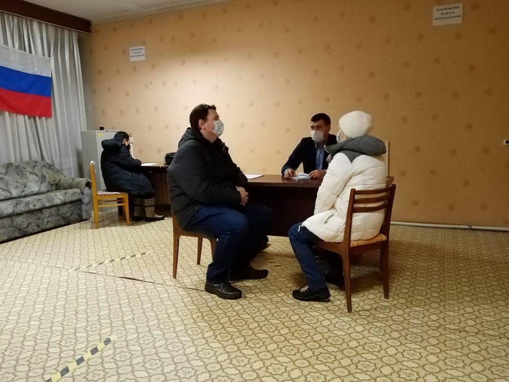 zuYas31-uv8.jpg zuYas31-uv8.jpg